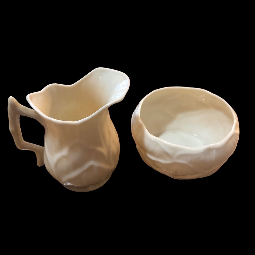 Belleek China Porcelain Open Sugar Bowl and Creamer Lily 6th Mark 1965/1980